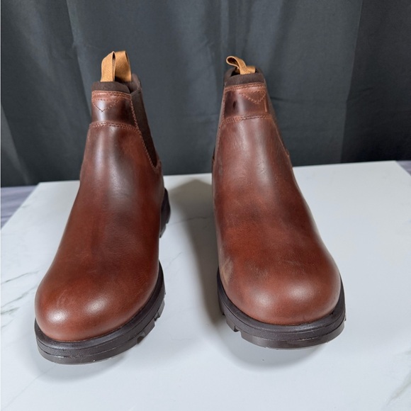 UGG Men's Chestnut Leather Boots - Picture 1 of 6